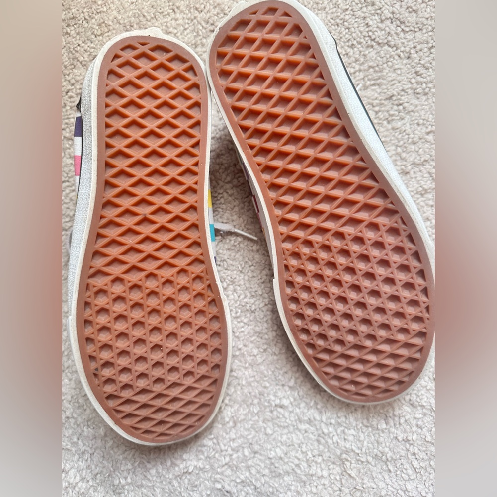 Vans Old Sko Low-Top Rainbow Checkered shoes - Picture 5 of 6